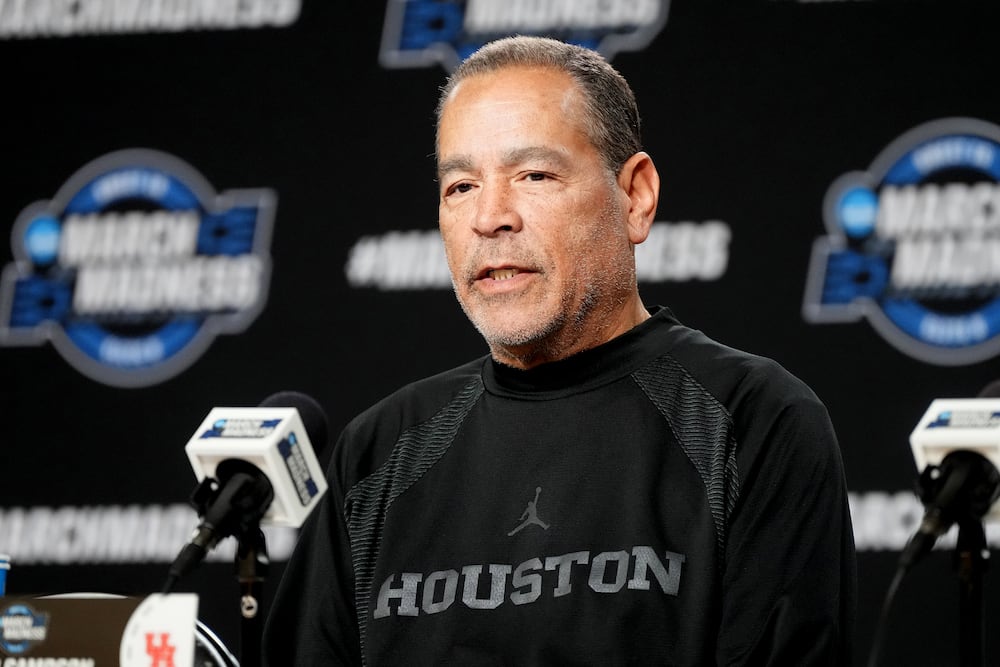 Kelvin Sampson addresses the media on practice day prior to Midwest NCAA Regional