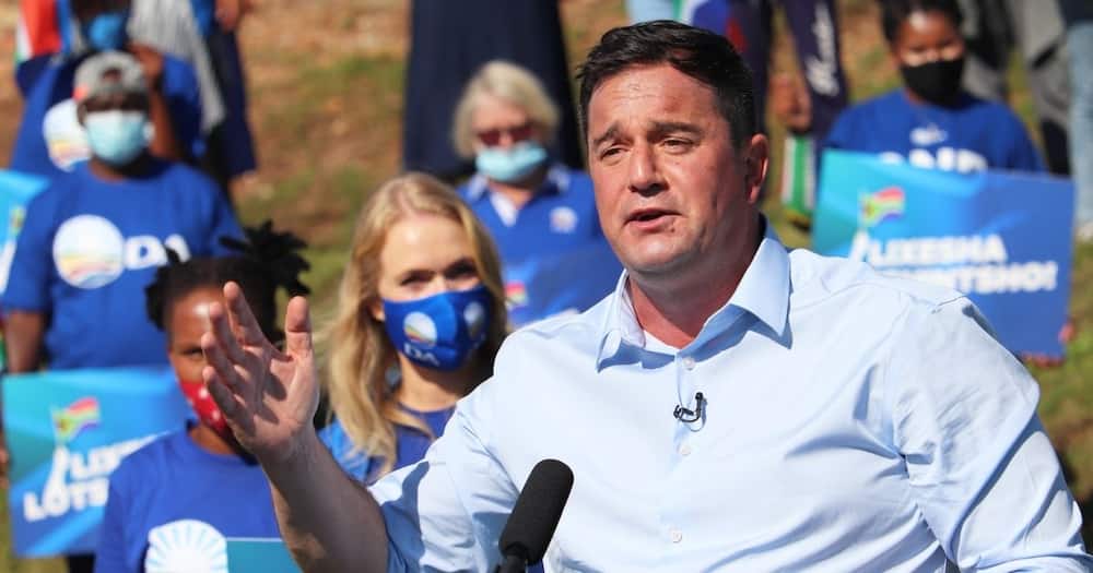 DA Federal Leader John Steenhuisen is yet to comment on the news that the party has lost two councillors in Tshwane. Image: @Our_DA/Twitter