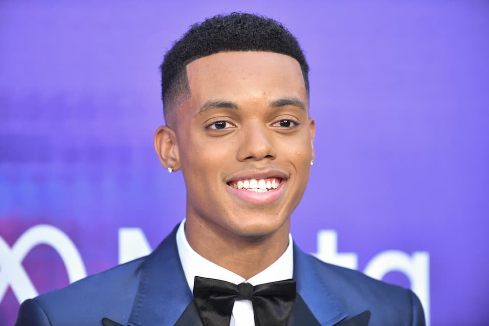 Jabari Banks' biography bio, age, parents, education, career, profiles