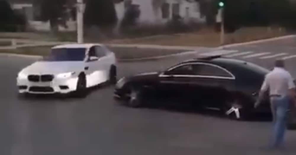 Mzansi Car Fanatics Go Wild for Clip of Luxury Cars Expertly Spinning