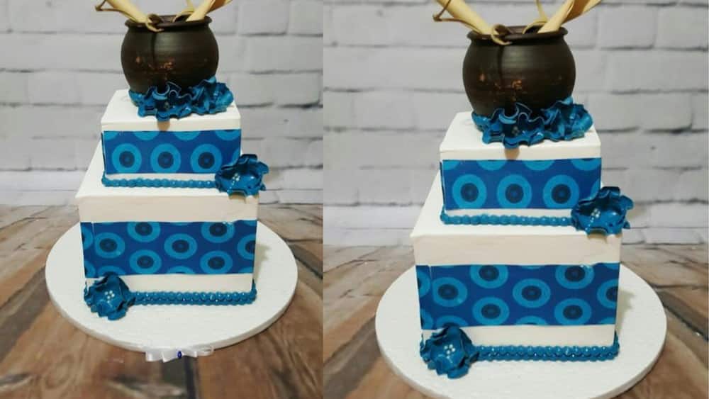 Cakes for traditional weddings