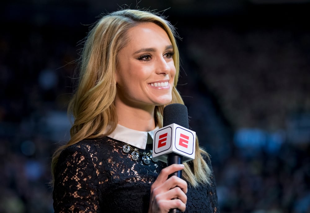 Who is Molly McGrath? Age, children, husband, salary, high school