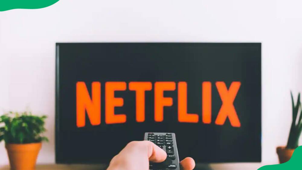 How does netflix hot sale work on tv