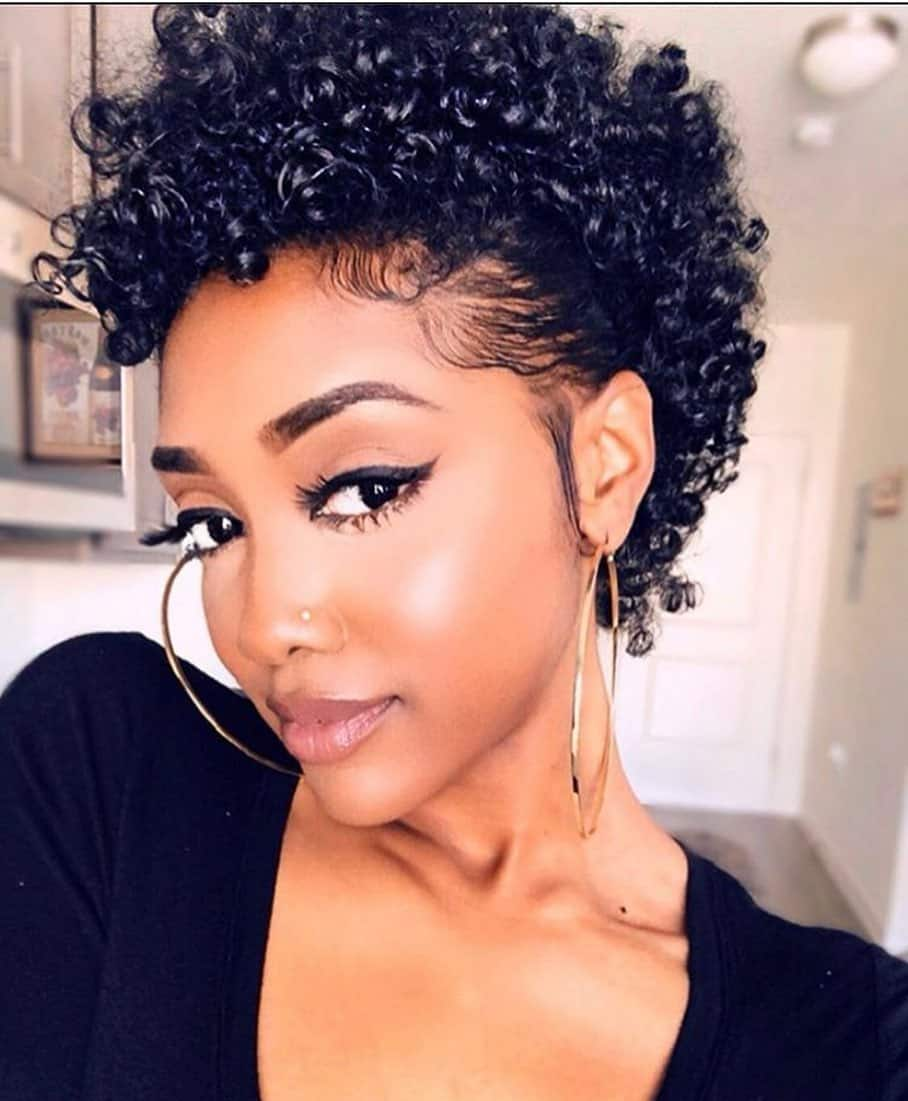 25 Cute short curly hairstyles for black women to try in 2020 Briefly