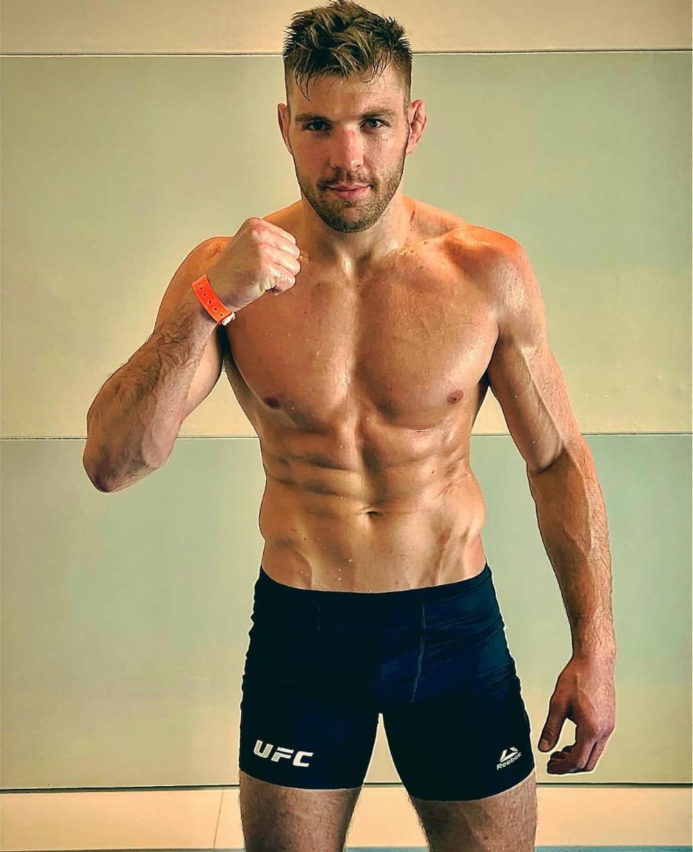 dricus du plessis ufc record